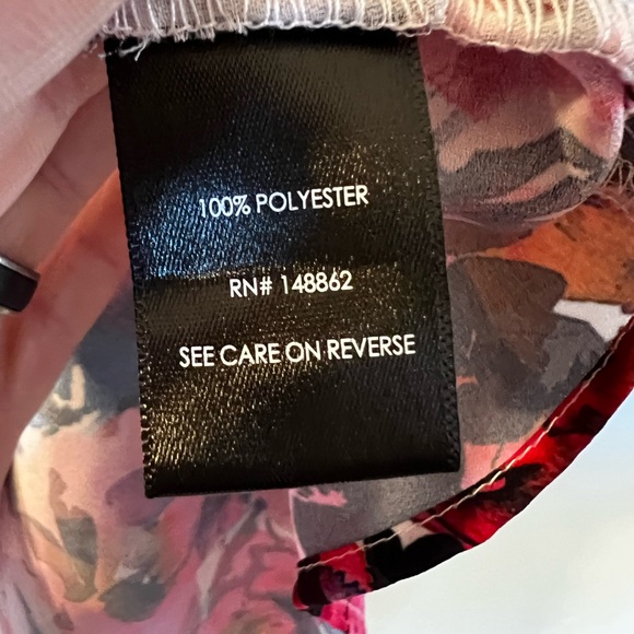 Torrid Multicolor Floral Blouse 0 - Picture 4 of 5